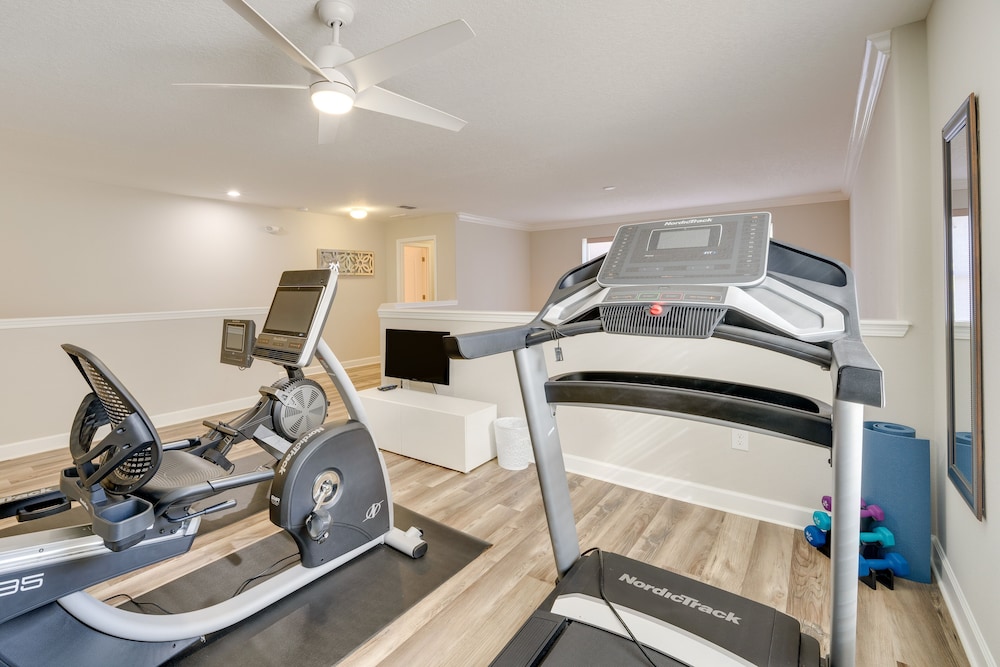 Sunlit Kissimmee Family Home w/ Private Pool & Spa view 4