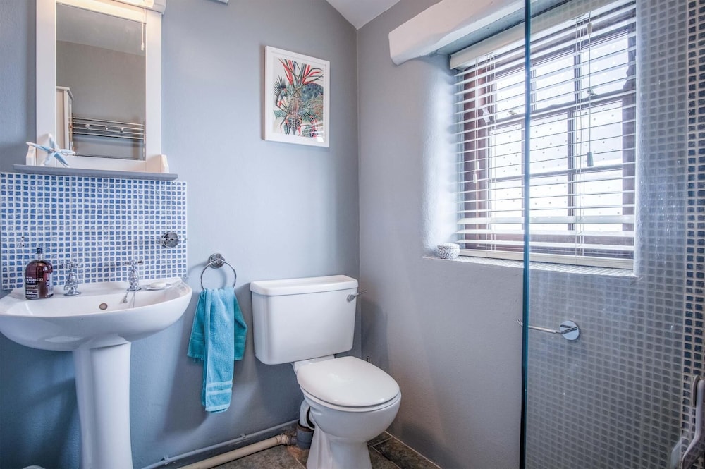 Tregoyr - 3 Bedroom Holiday Home - St Florence