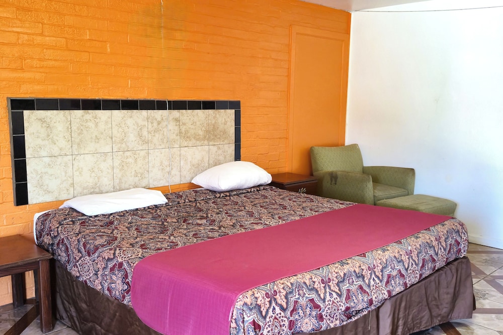 Way Side Inn by Hotel O Dallas near Fair Park Downtown