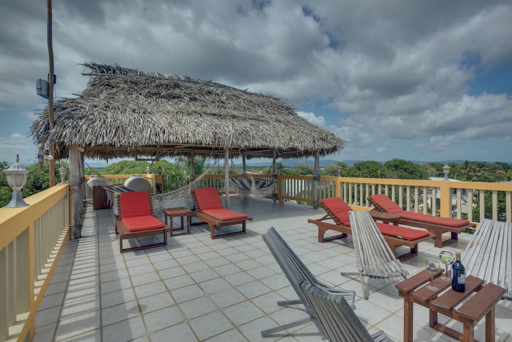 Buttonwood Belize