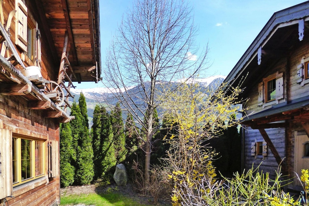 Chalet in Fugen Near Spieljochbahn Lift