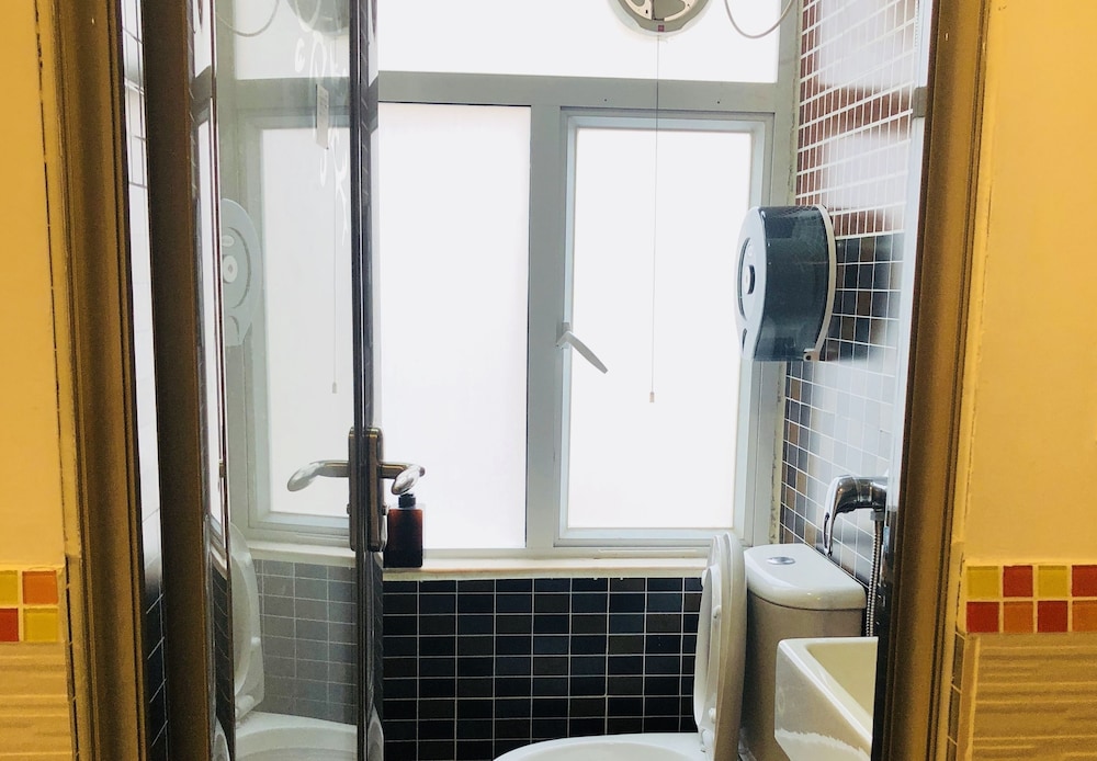 ChungKiu Come Inn