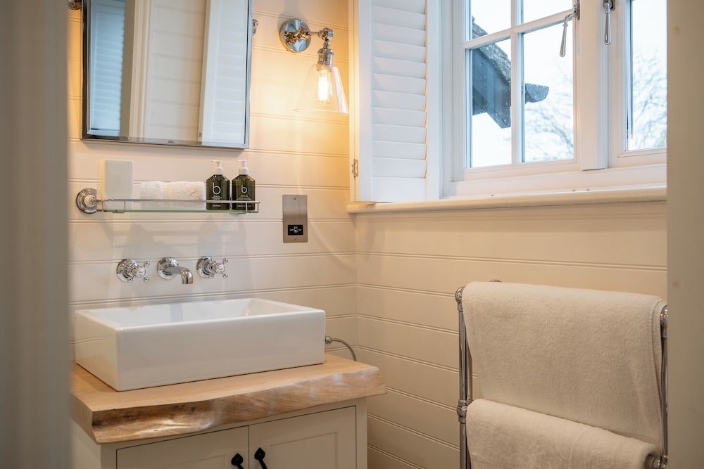 Stunning 6 BB Cottage & Annexe