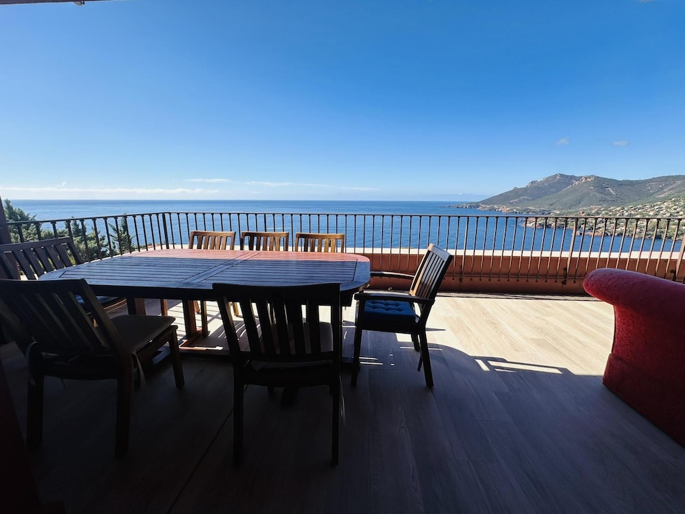 Sea View Villa in Theoule sur Mer With Pool- 2237