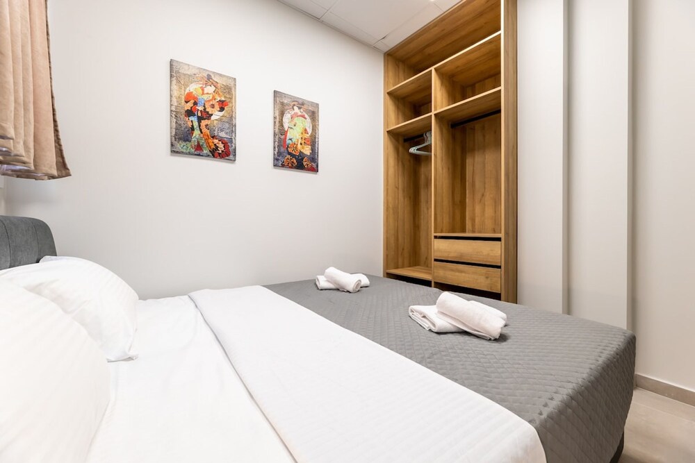 Euphoria Apartment in Nea Ionia