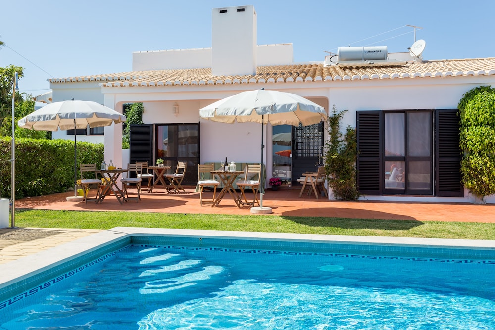 Vila Sta Teresinha Suites