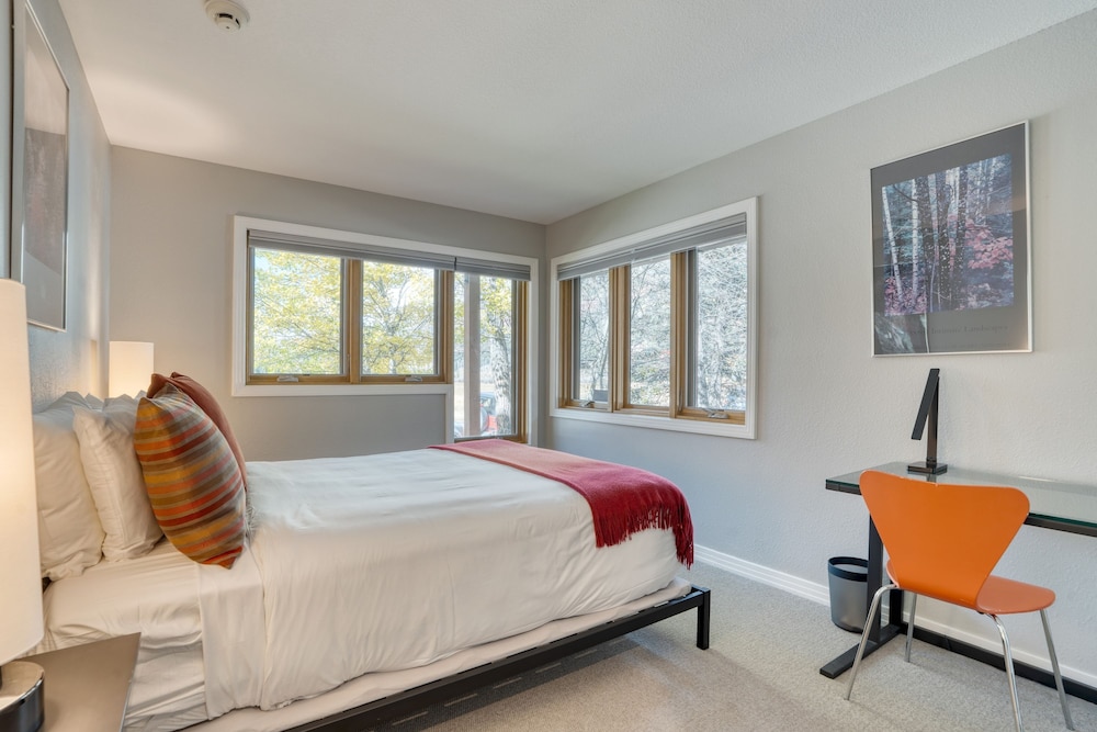 Lulu City 5B by Avantstay Across From Lift 7 10-minute Walk to Downtown
