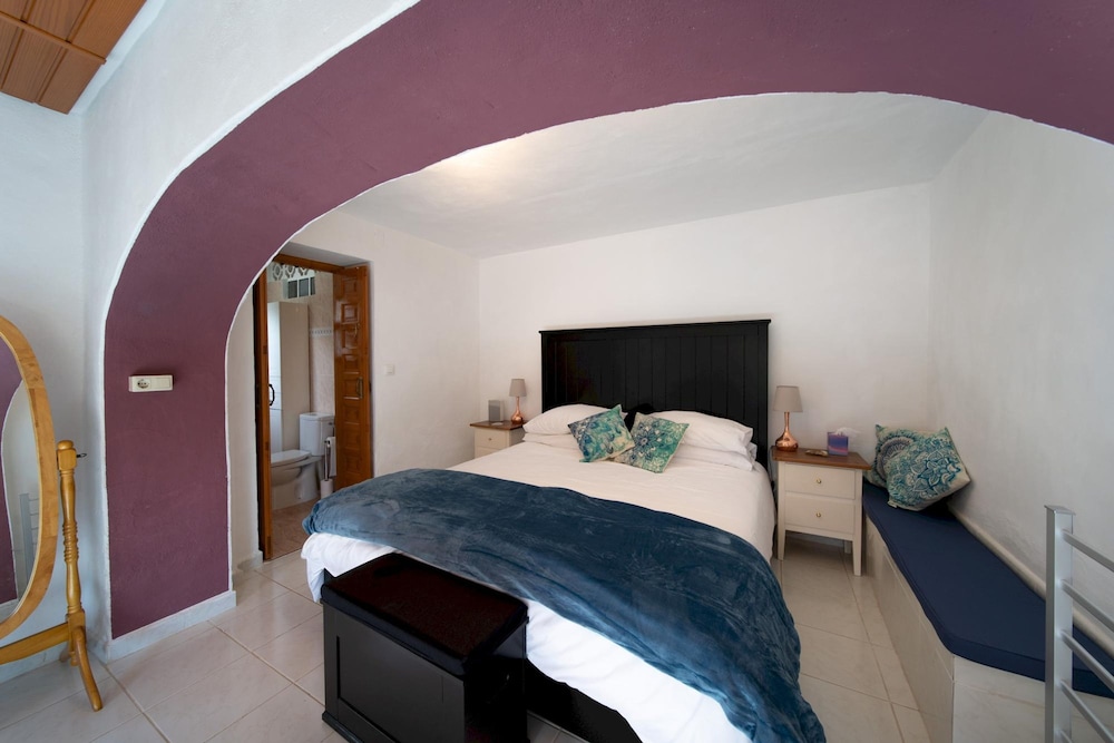 Villa Sol in Javea With 3 Bedrooms and 4 5 Bathrooms