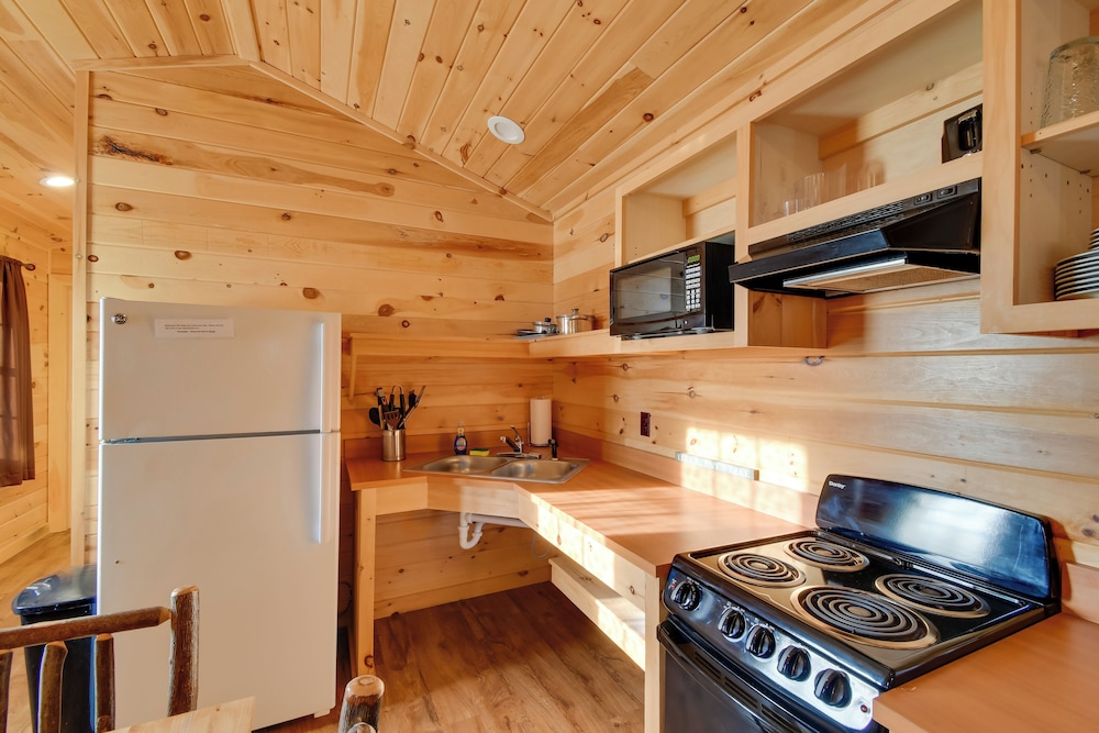 Lakefront Cabin Living w/ Dock Access on Sodus Bay