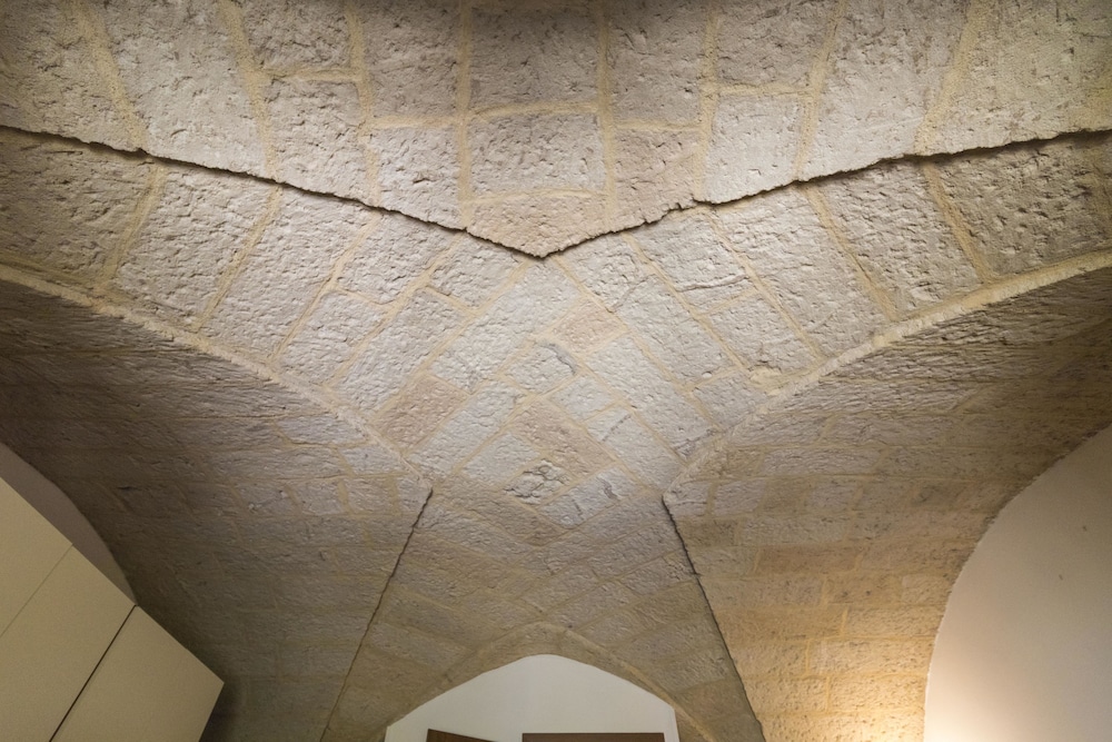 B&B Tarantola