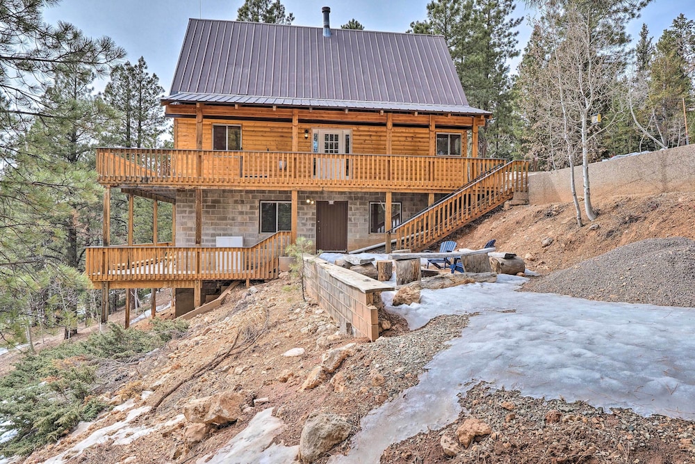 Pet-friendly Duck Creek Village Cabin w/ Fire Pit! view 5