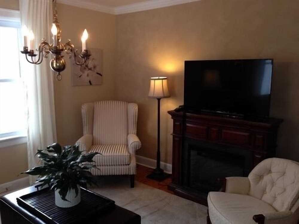 Niagara-on-the-Lake Vacations - Copper Dreams Bed and Breakfast - Property Image 7