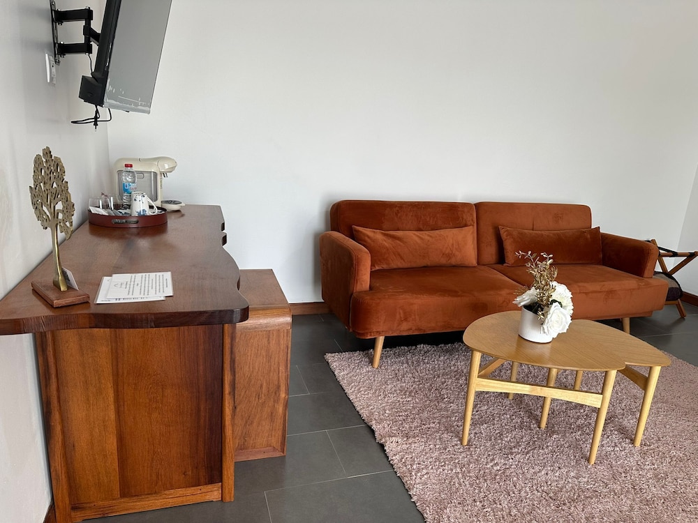 Tia Vahine - Boutique Hôtel Ivato