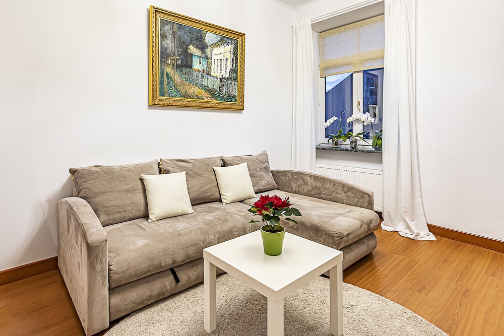 WINWINSTAY Residence in Heart of Old Town view 2