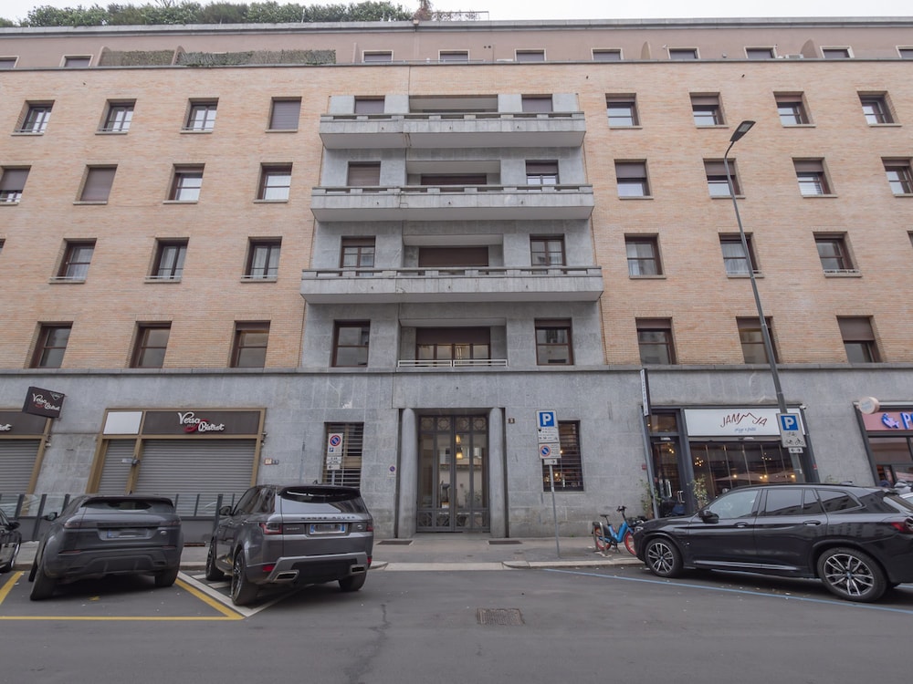 Freguglia G - Large Studio Suite Close to Duomo