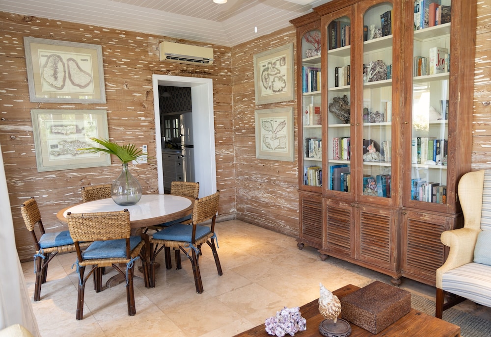 Beehive Harbour Island. Luxury Dream World On The Bay. Private D 5 Bedroom Home