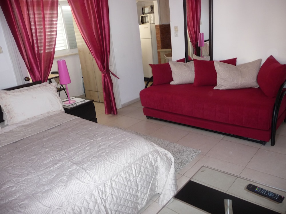 Elena Apartments