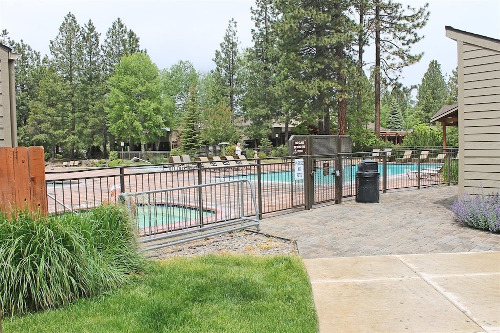 7th Mtn 823f 3 Bedroom Condo