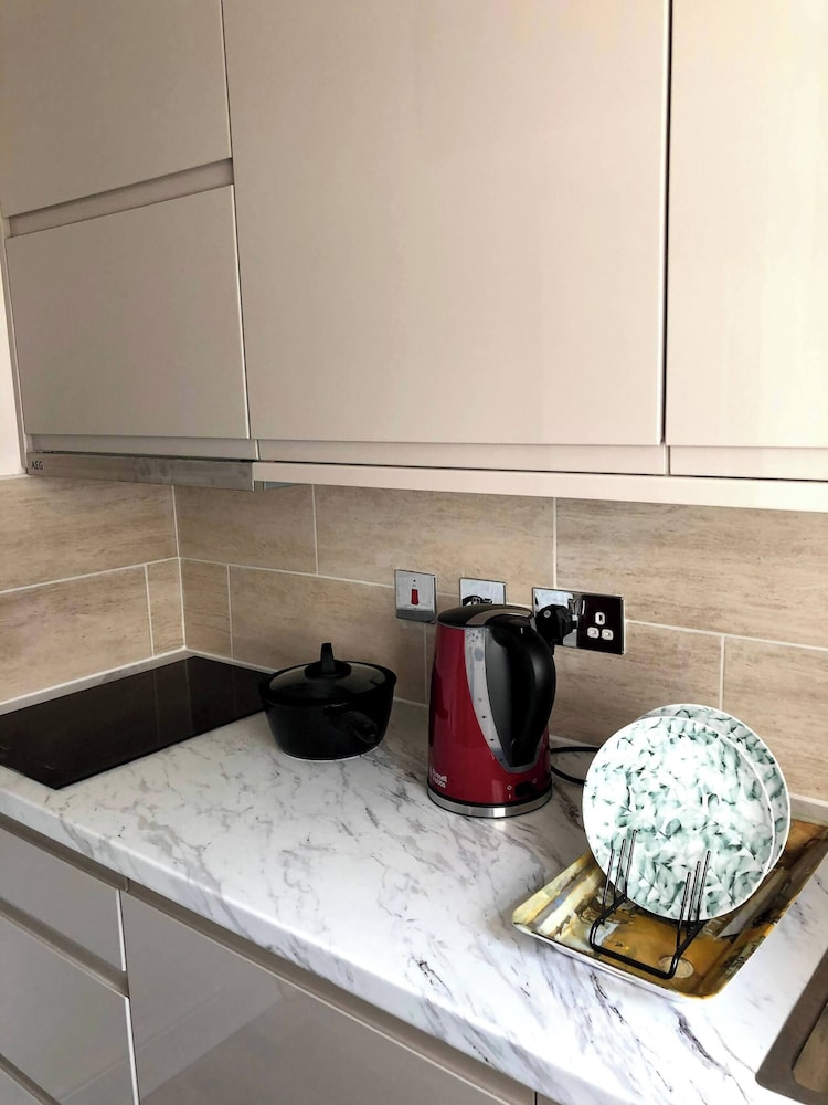Private Flat in Wrose, Shipley, Bradford