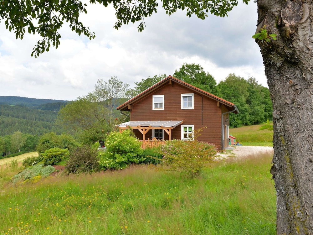 Comfort Apartment With Balcony in the Beautiful Bavarian Forest
