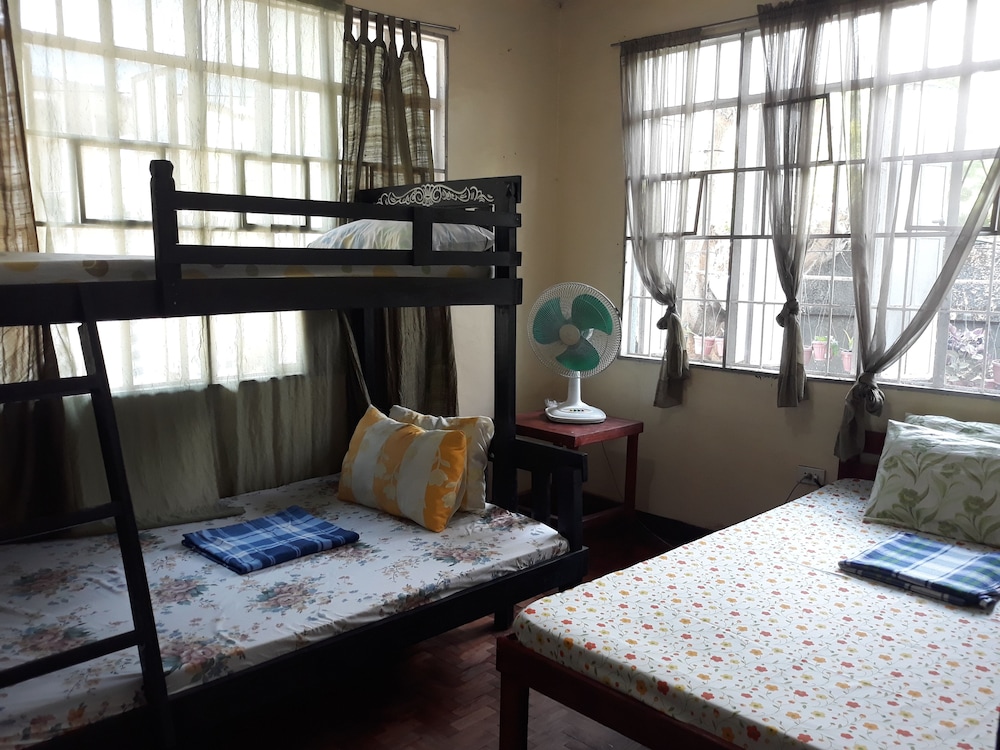 CVNB Bed and Bath La Union