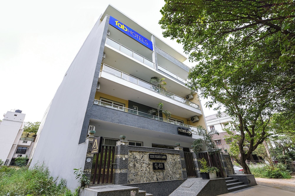 Fabhotel The Prime Land