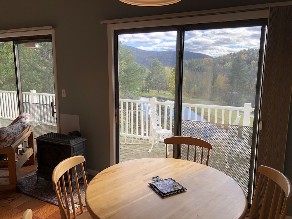 Silver Spring Chalet - GetAway