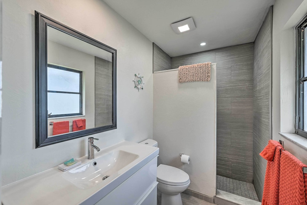 Pet-friendly Cape Coral Escape by Bike Trails - Property Image 14