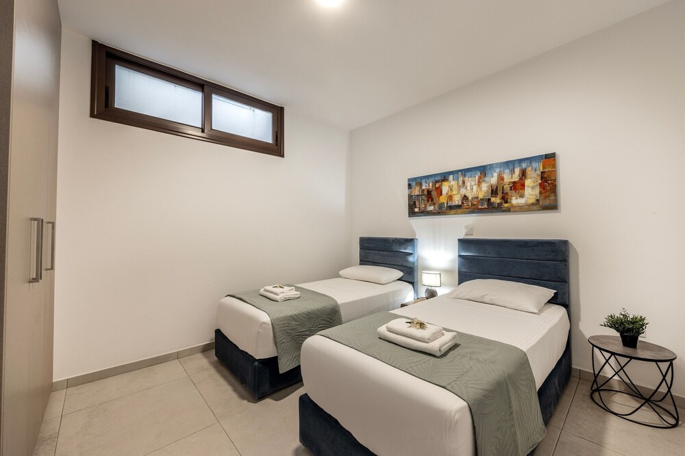 Ayia Napa Luxury Seaside Villa Ionion H15