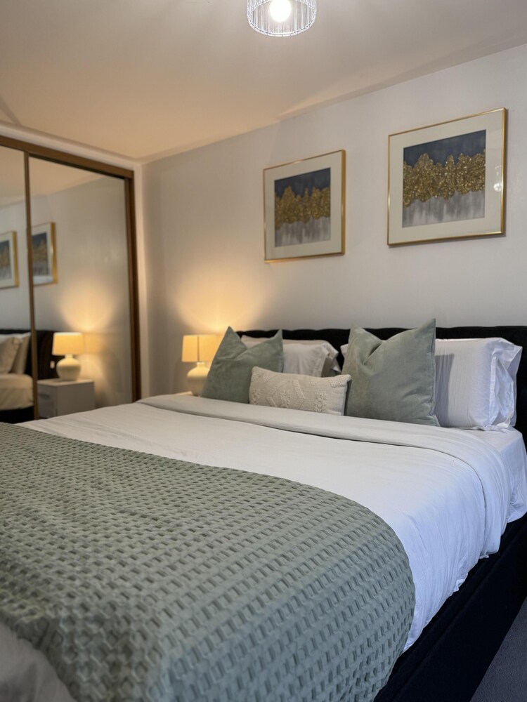Luxury Apartment in Dartford view 5