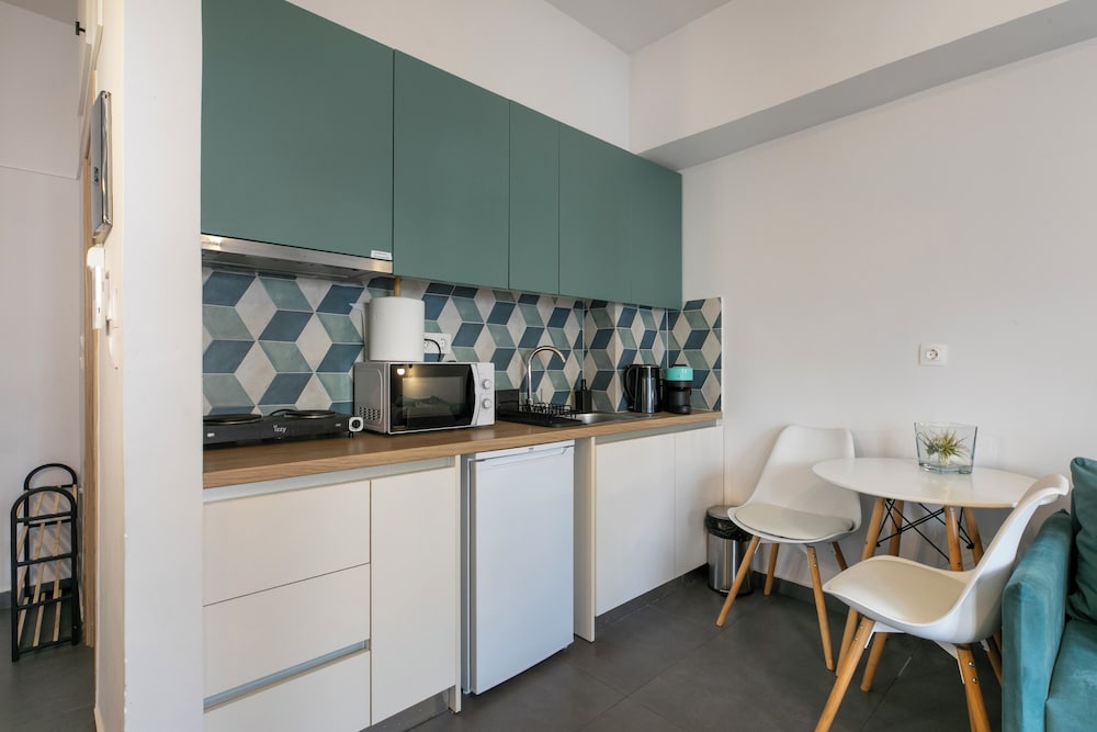 Cassiopeia - Studio & Balcony in Athens