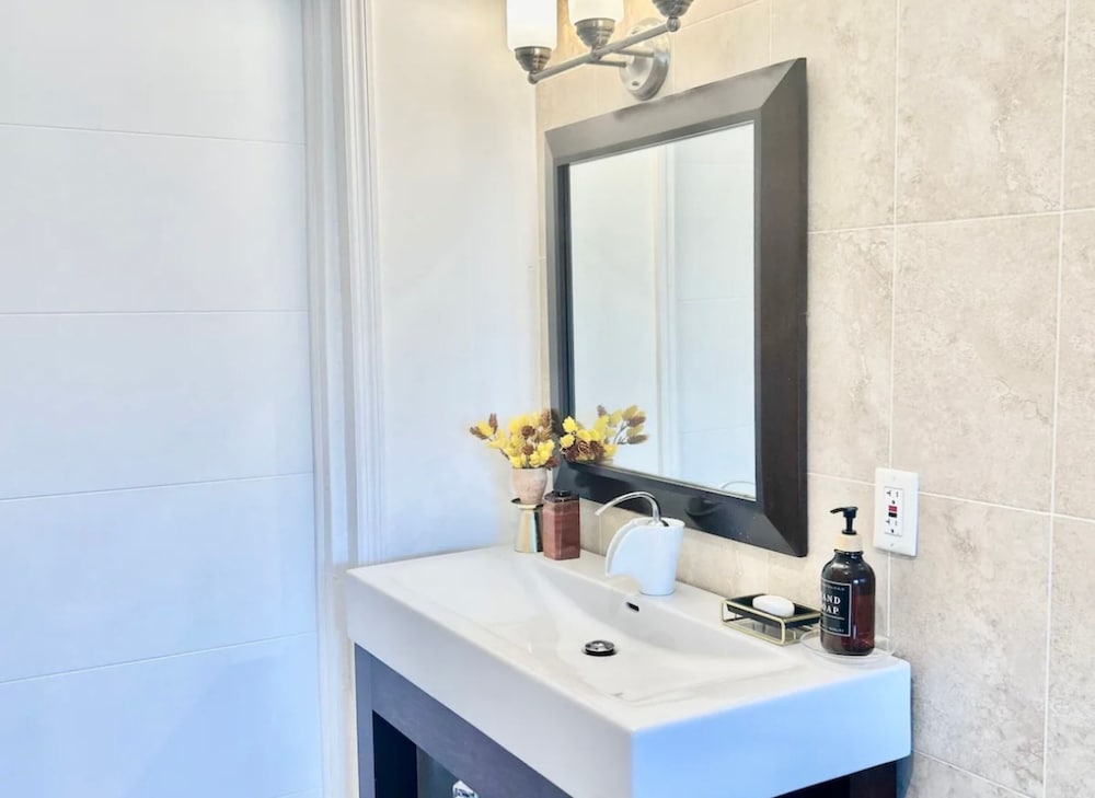 Luxury apartment on the beach nassau
