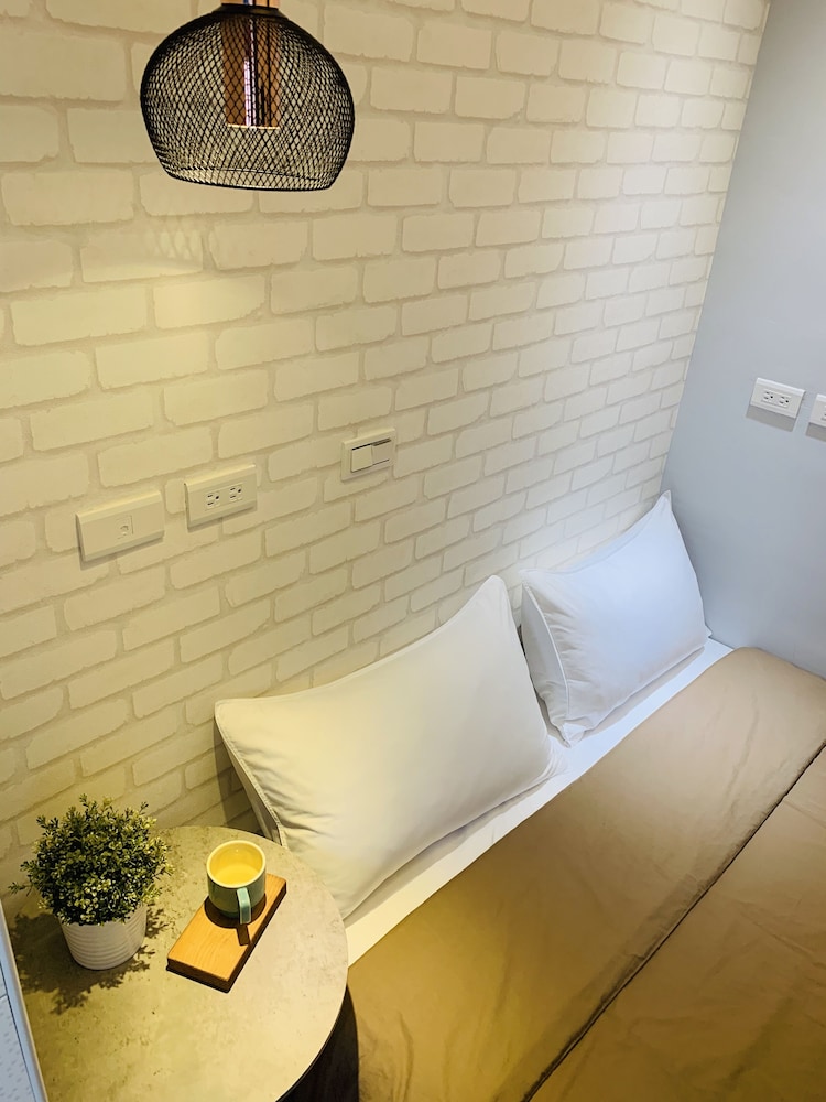 OYAJI Guesthouse