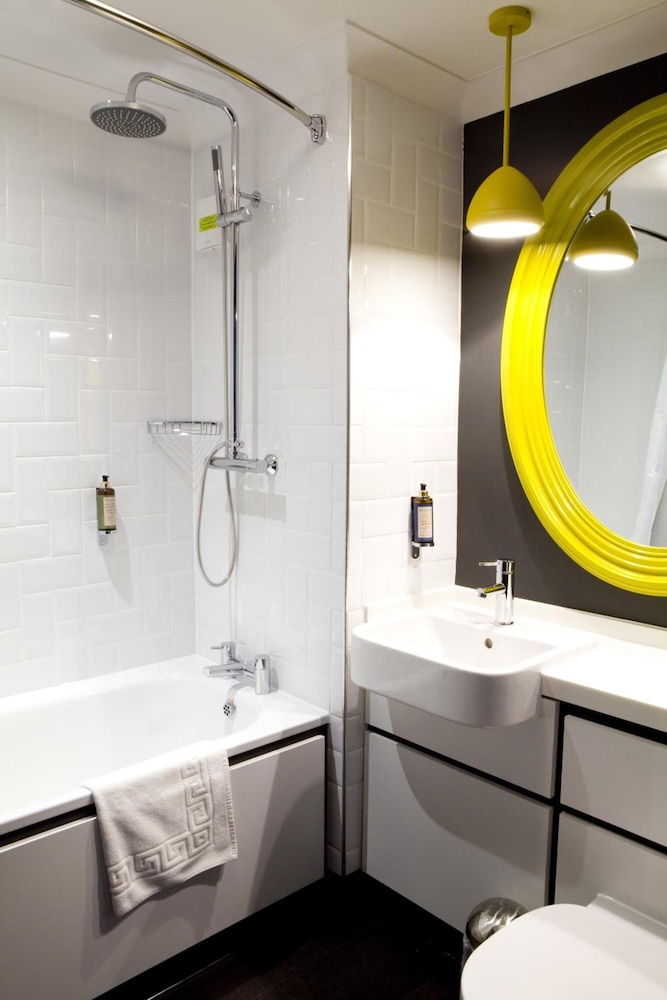 Altrincham Vacations - The Bulls Head Hotel - Property Image 49