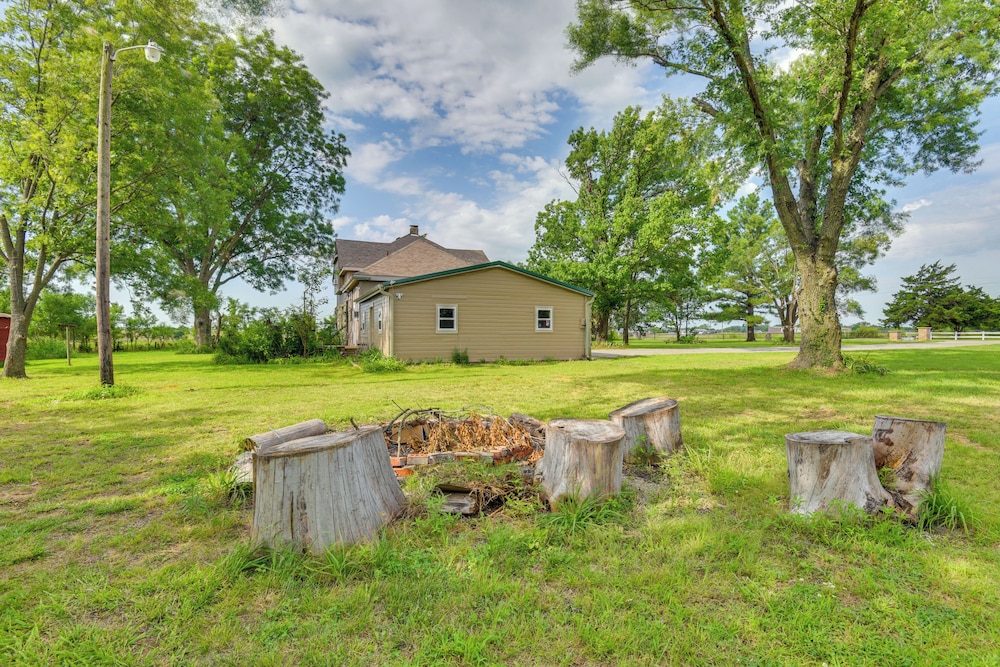 Countryside Retreat w/ Pasture Views in Hominy