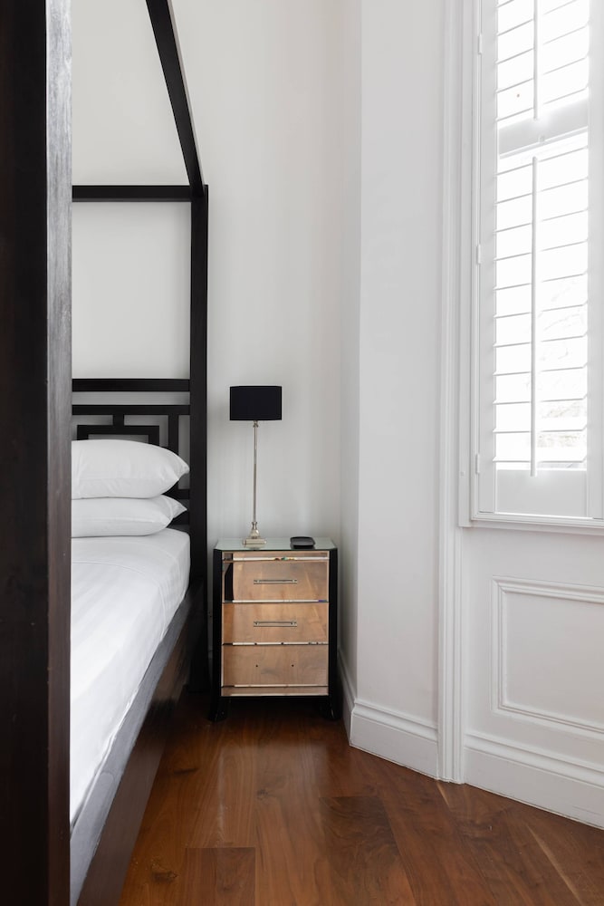 Fellows Road II by Onefinestay photo 2