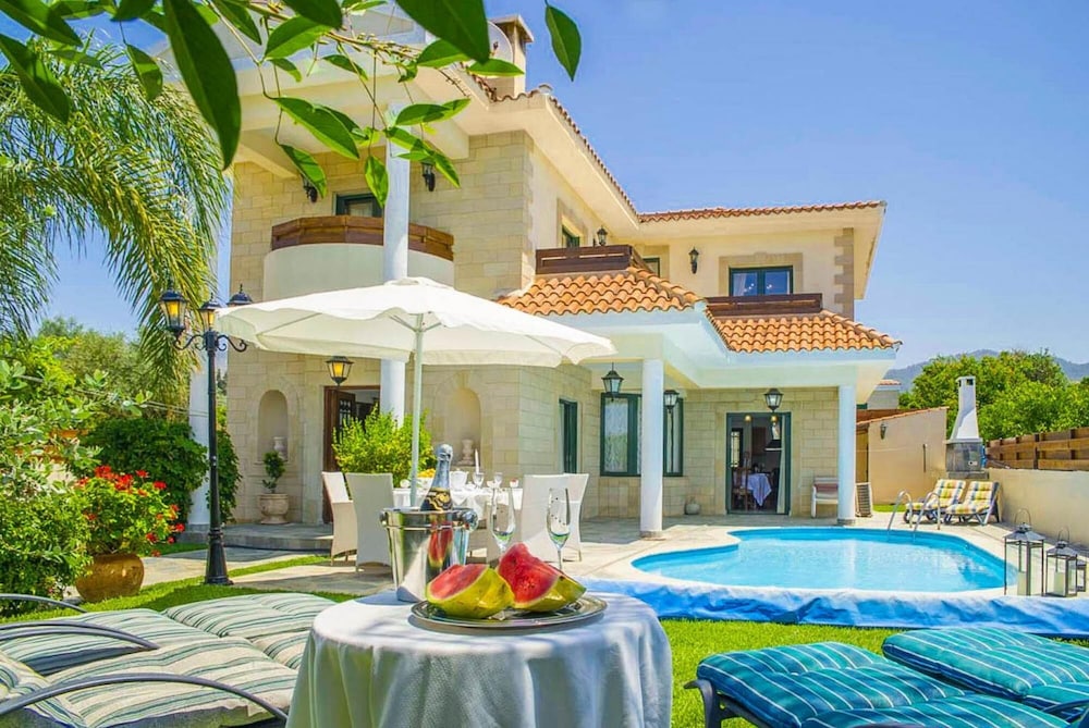 Villa Charianna Large Private Pool Walk to Beach Sea Views A C Wifi Car Not Required Eco-frie - 1985 view 2