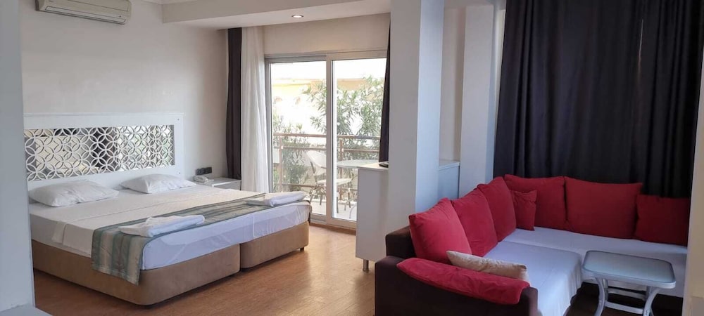 Cle Beach Butik Otel - Image 36