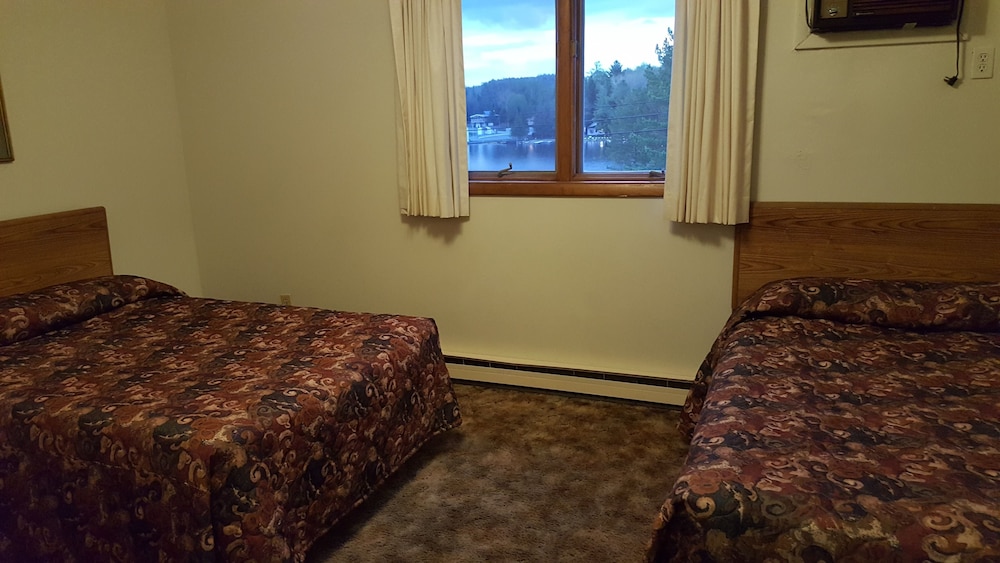 Clark's Beach Motel