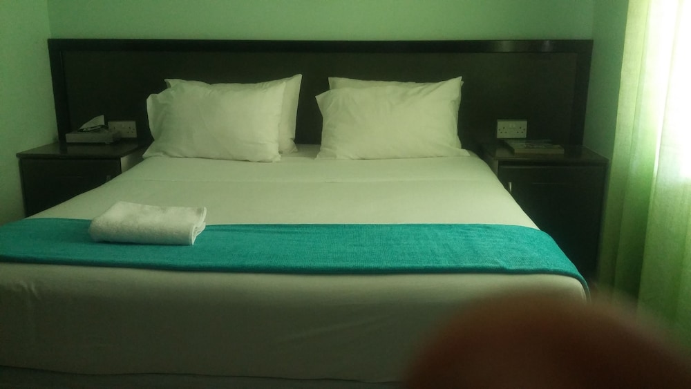 Ramorwa Guest Lodge