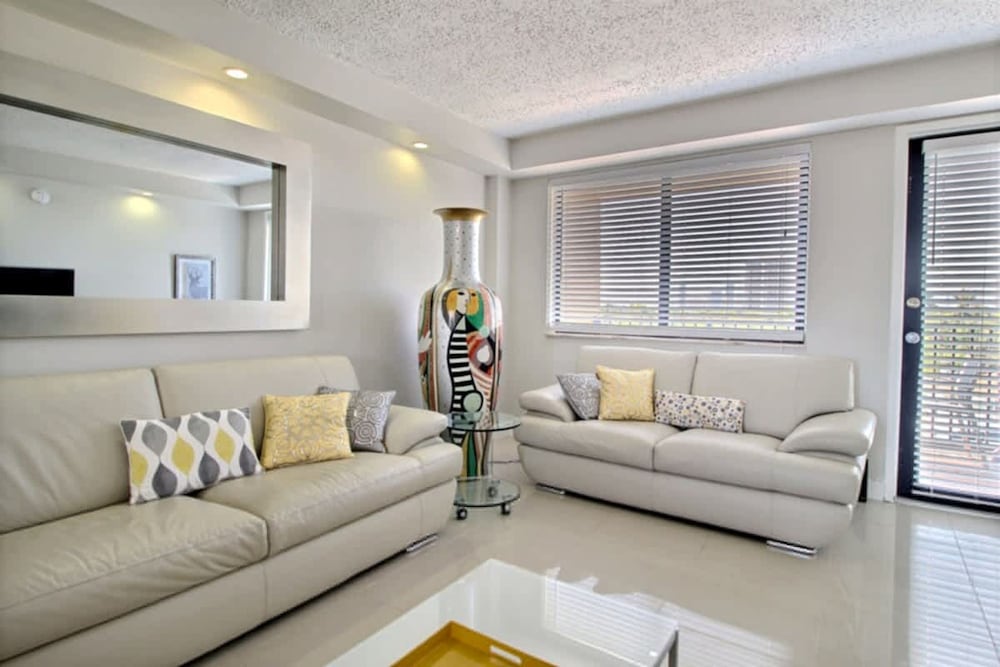 Golden Isles 509 in Hallandale Beach