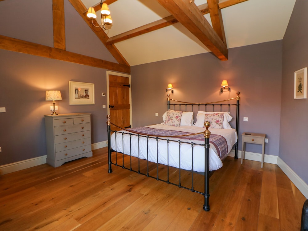 The Byre, Sedbury Park Farm