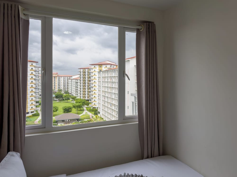GemstoneBR in SMDC Field Residences