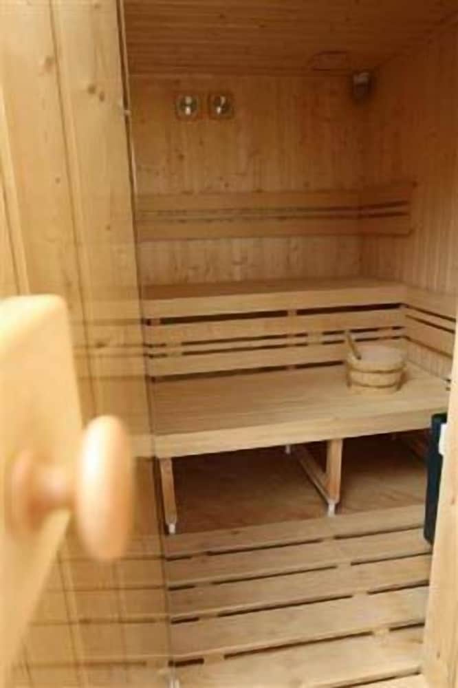 Photo 31