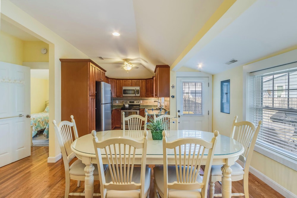 Delaware Avenue 34B