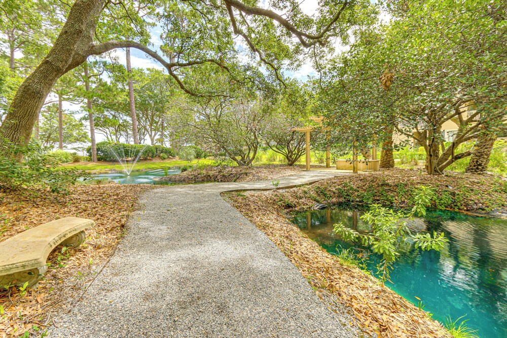 Beach & Pool Access: Serene Hilton Head Haven!