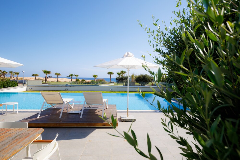 Tranquility Beachfront Villa