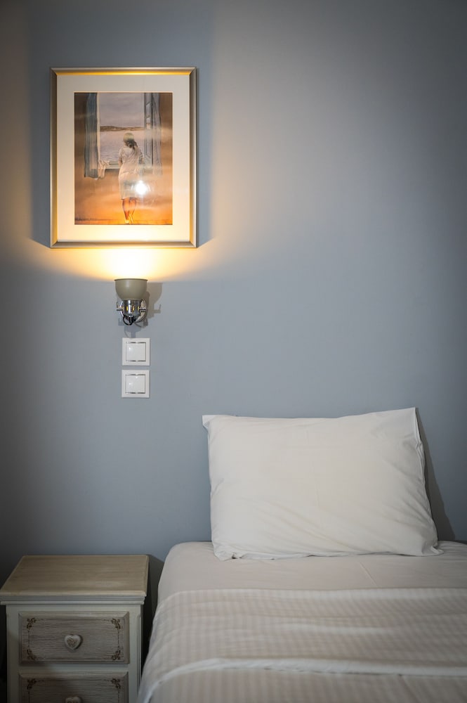 Acropolis Suites
