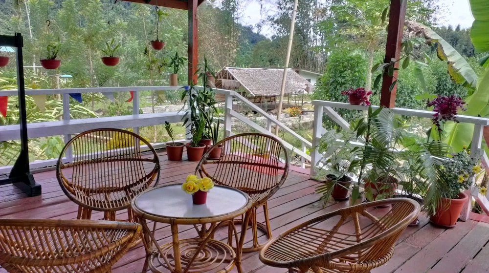 Kinabalu Poring Vacation Lodge - Hostel