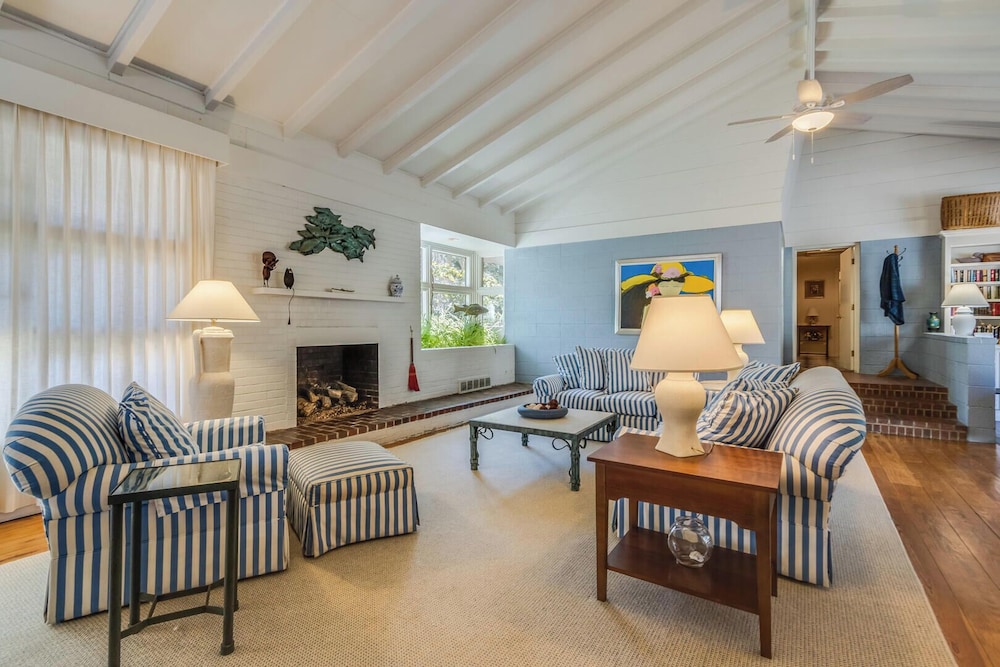 OAK Avenue 77